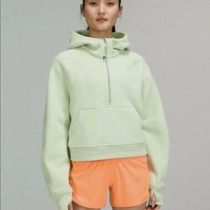 Lululemon Scuba 1/2 zip creamy mint
